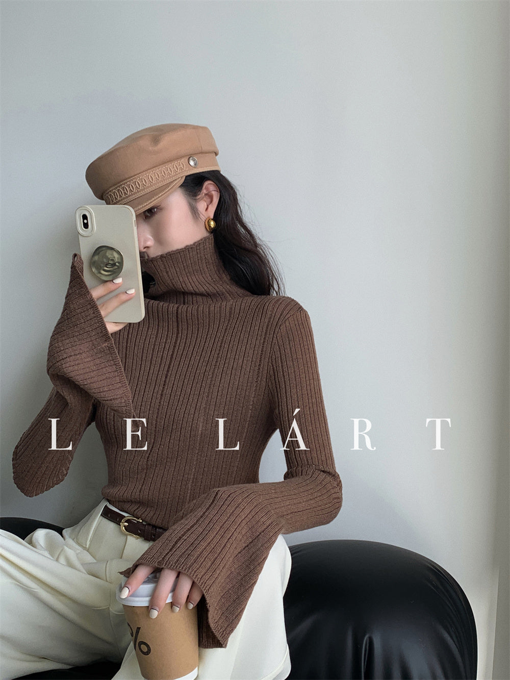 Flared-Sleeve Slim-Fit Knit Tops_BDHL8016