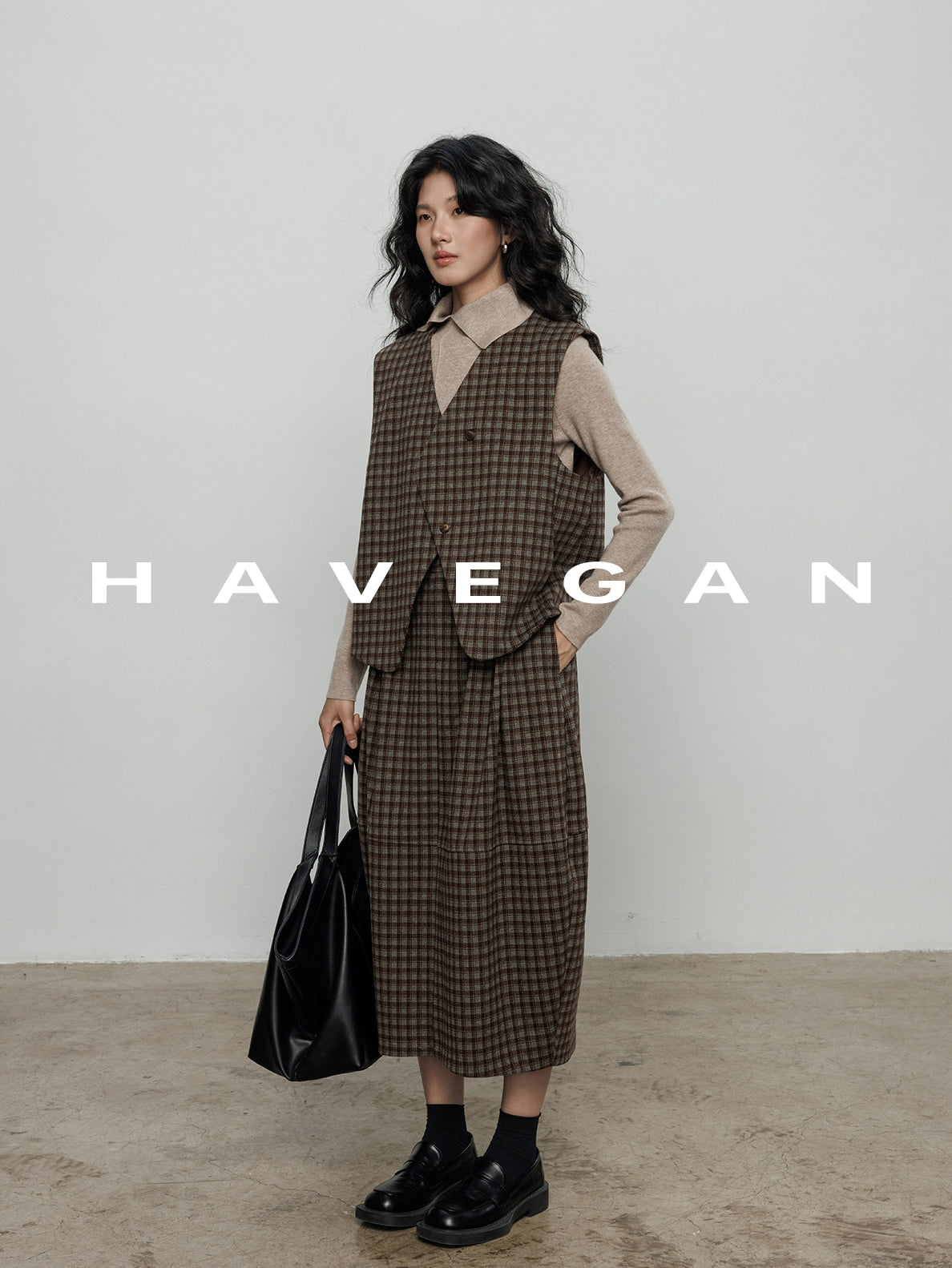 不對稱領針織上衣_BDHL7959