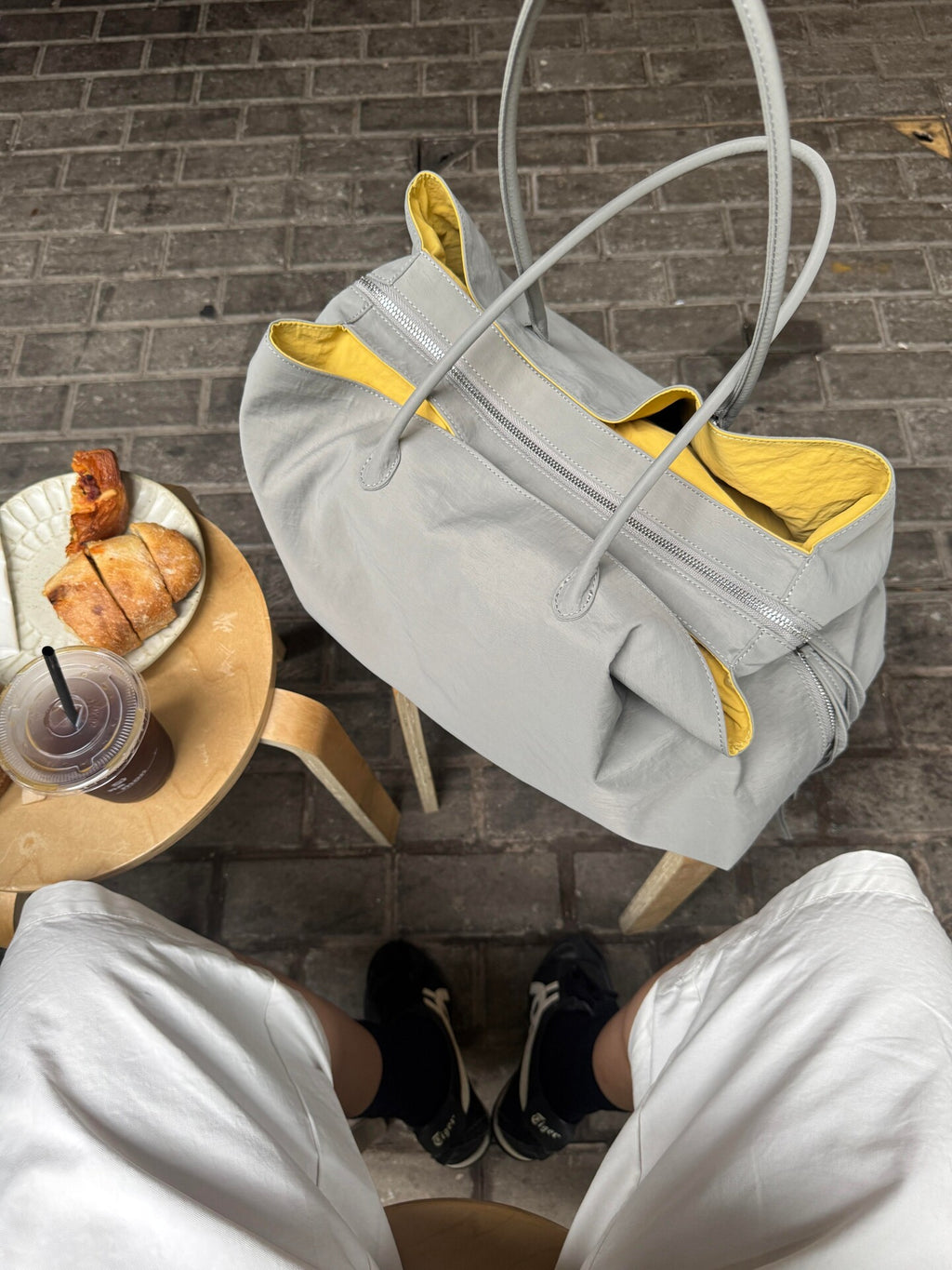 Multi Compartment Nylon Tote Bag_BDHL8444