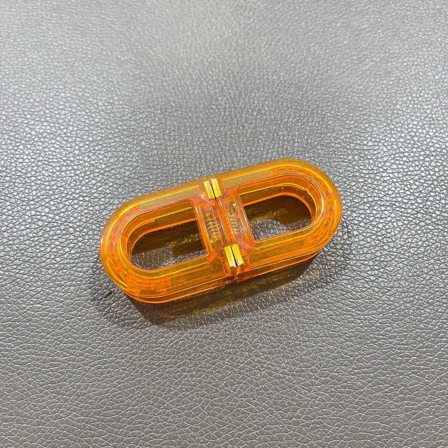 Tortoiseshell Hair Clip_BDHL8384