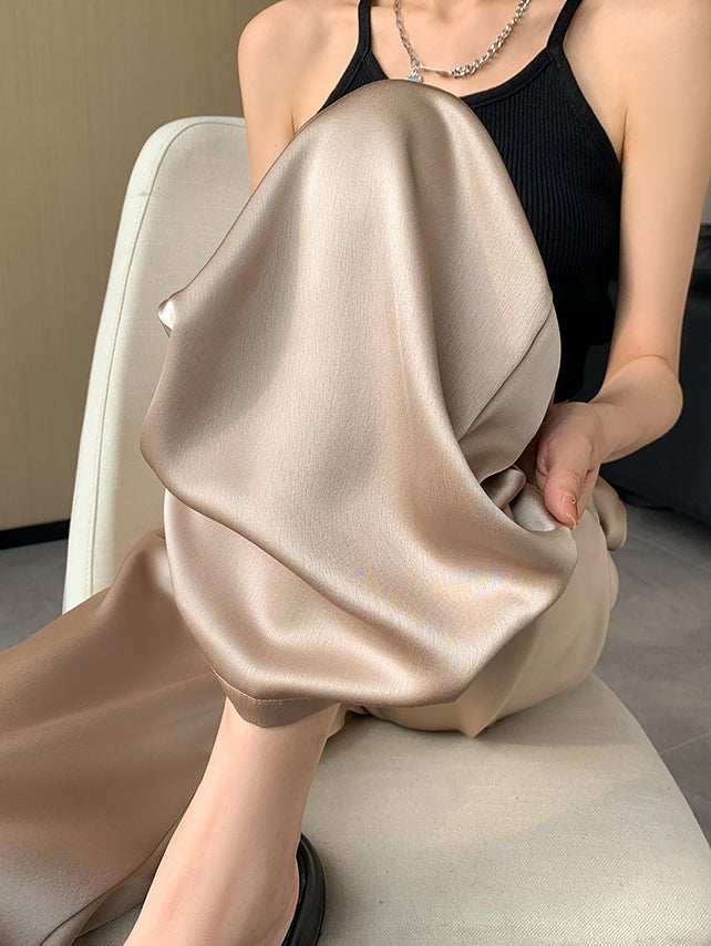 Draped Wide-Leg Pants_BDHL7221