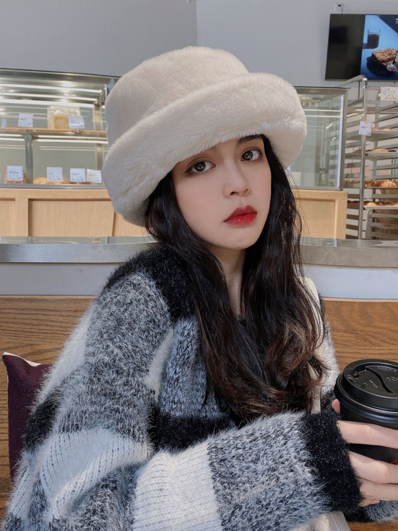 Winter thickened furry hat_BDHL5351