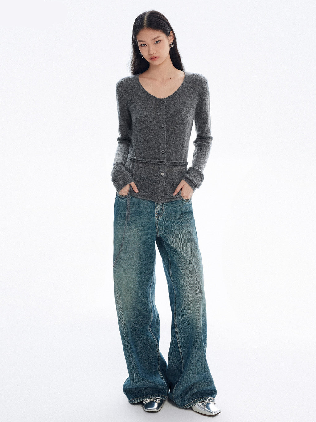 V-Neck Long-Sleeved Knit Cardigan_BDHL8148