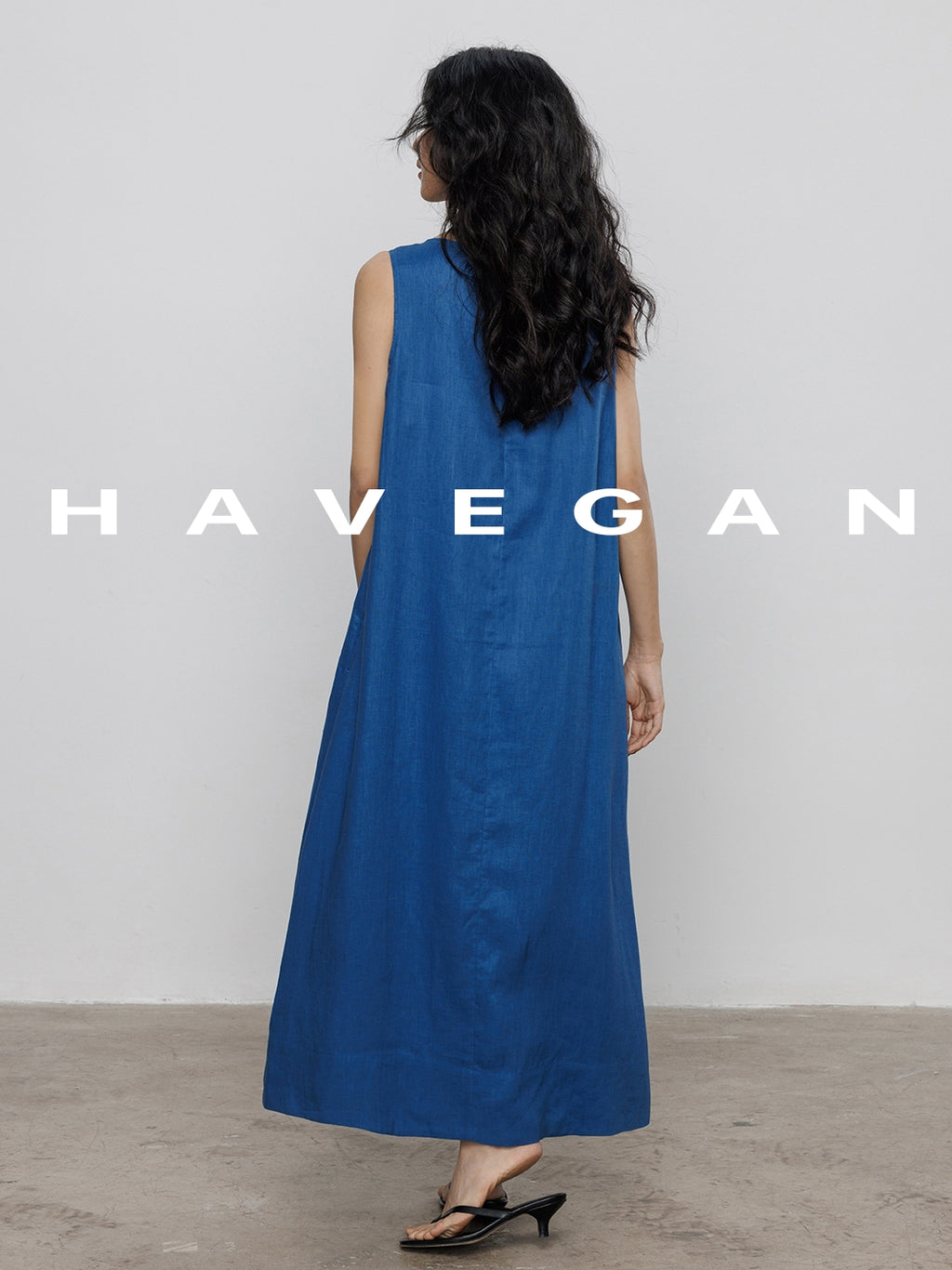 Round Neck Sleeveless Dress_BDHL7585