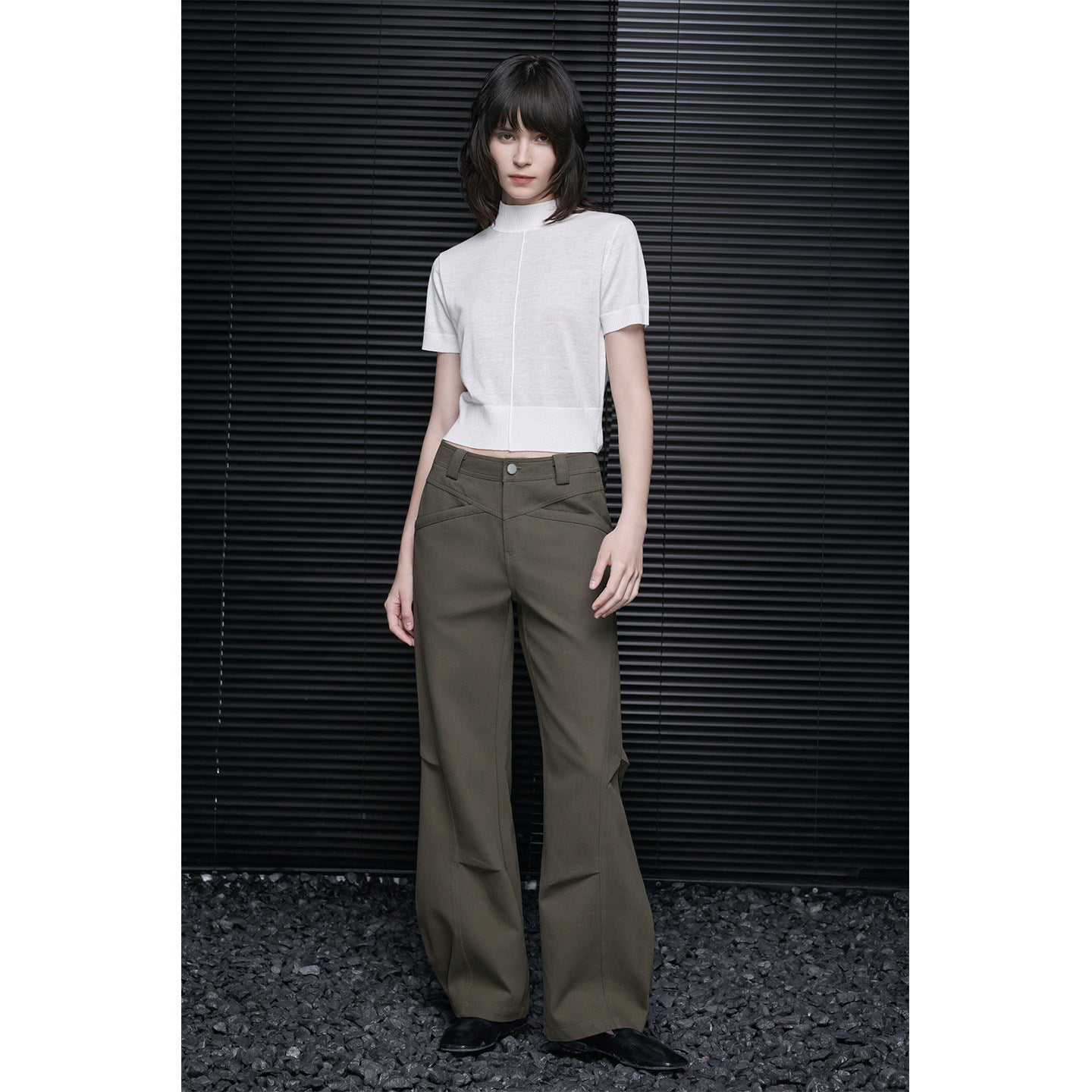 Mock Neck Short Sleeve Slim Knit Top_BDHL8217