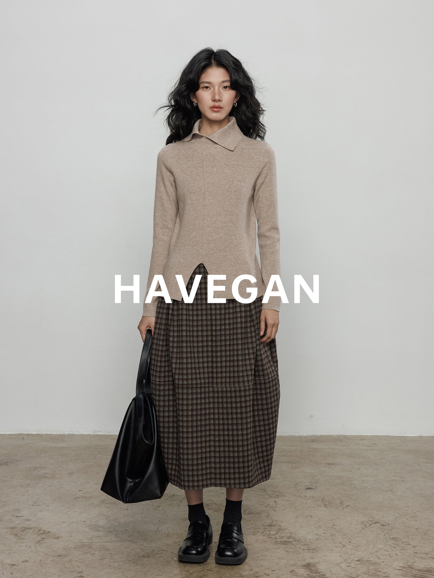 不對稱領針織上衣_BDHL7959