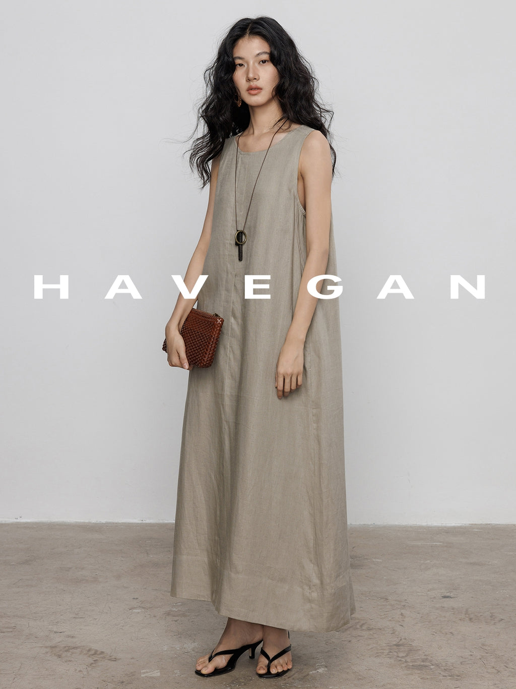 Round Neck Sleeveless Dress_BDHL7585