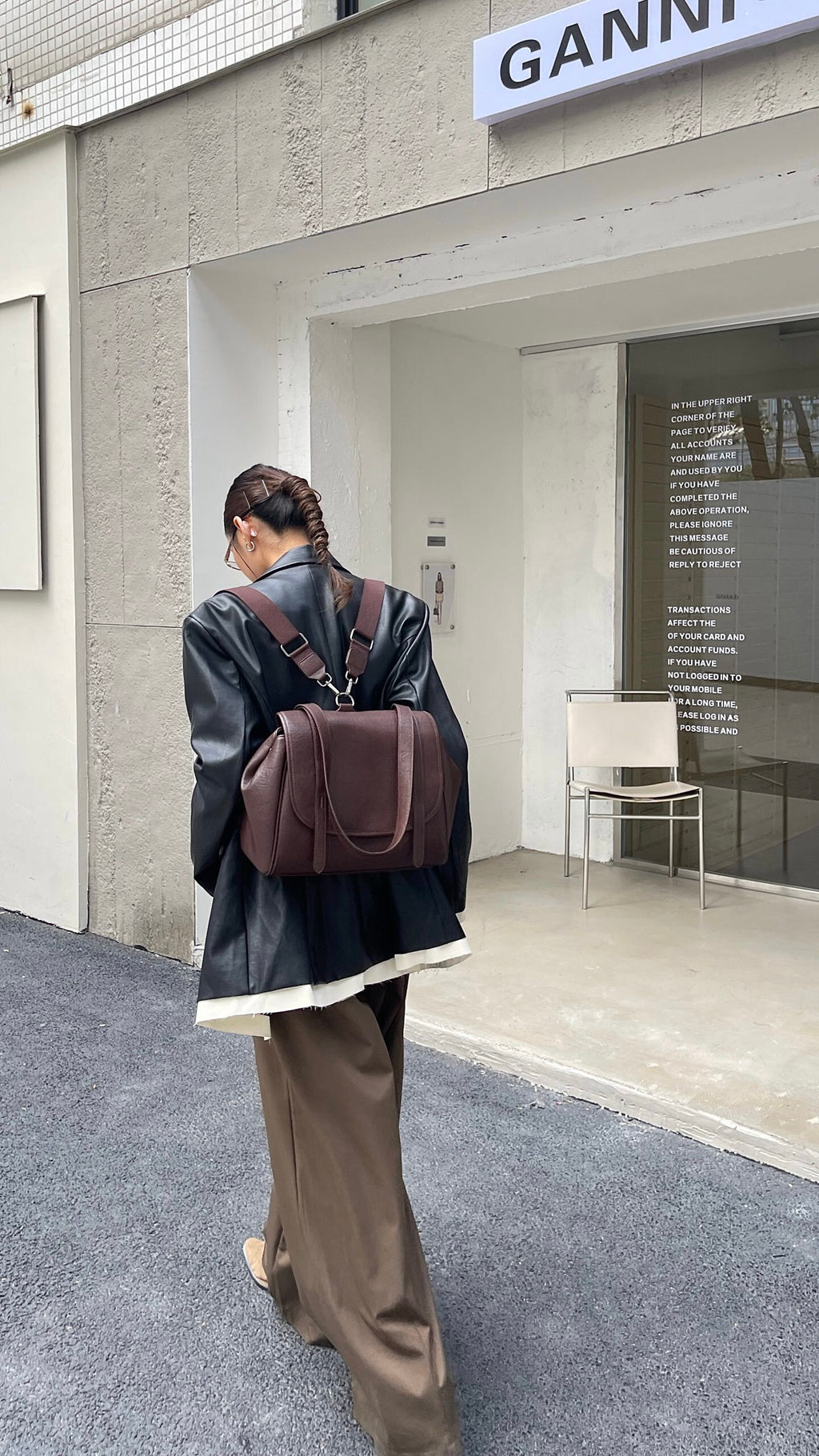 Retro Plant-Tanned Large Capacity 4WAY Backpack_BDHL8252