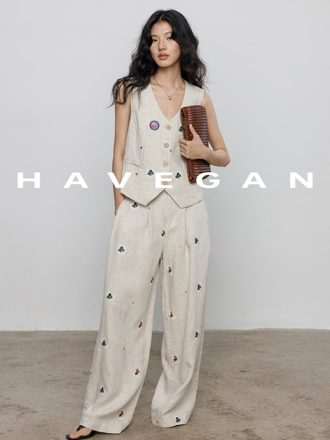 Embroidered Design Vest Or Pants_BDHL7606