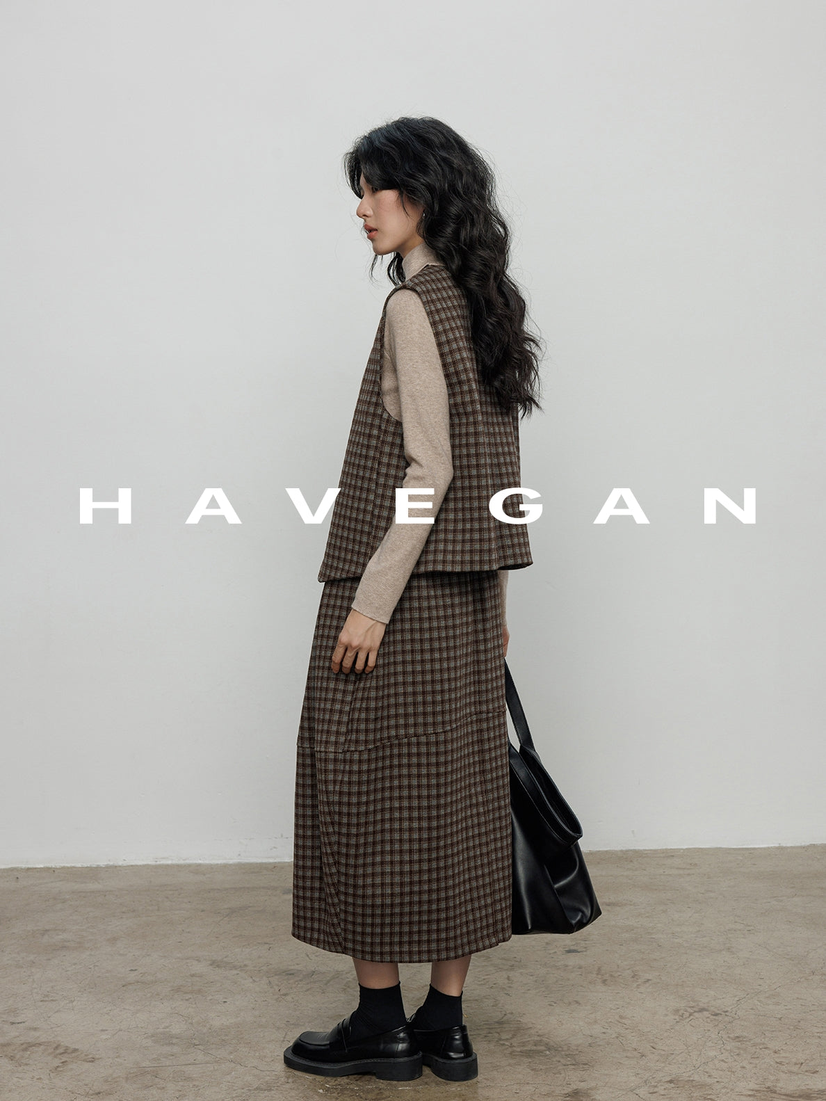 不對稱領針織上衣_BDHL7959