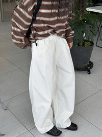 Loose-Fitting Wide Pants_BDHL7050