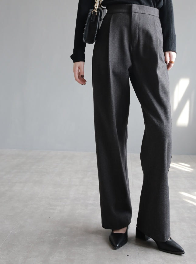 High-waisted draped straight-leg pants_BDHL5265