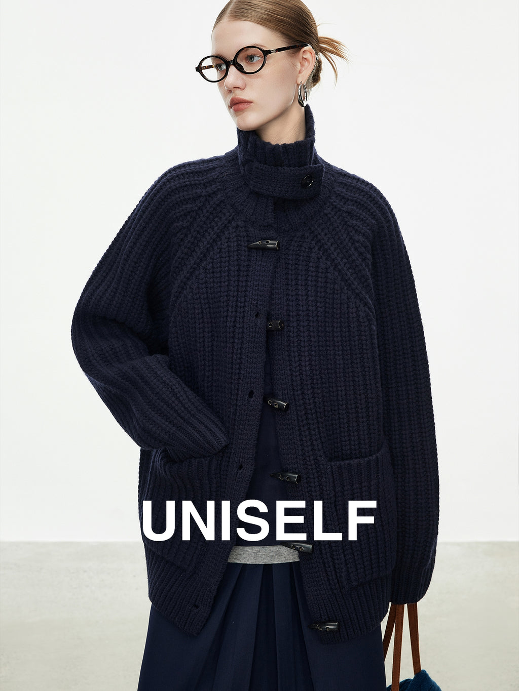 Horn Button Knit Coat_BDHL7978