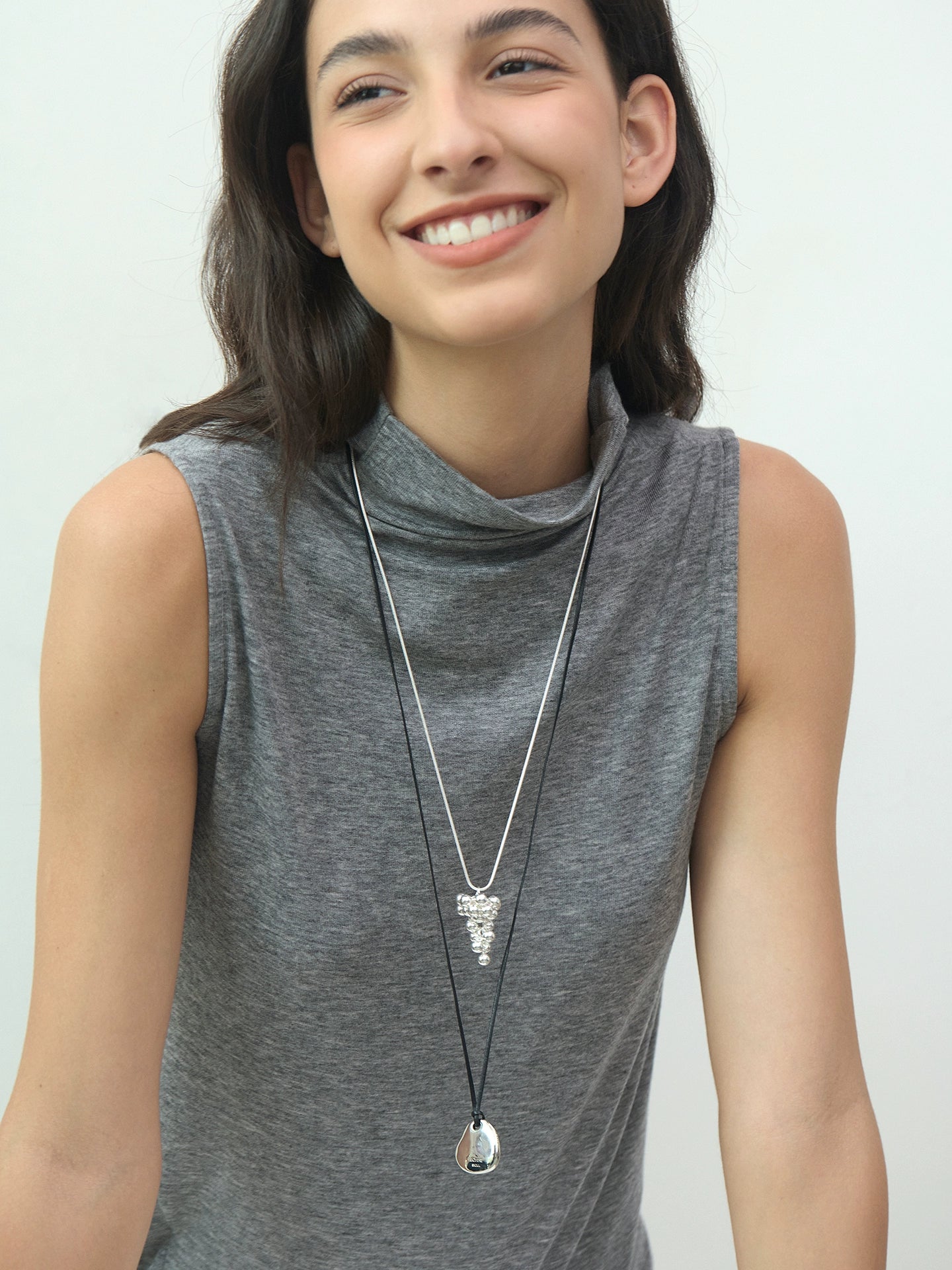 silver grape cluster pendant long necklace_BDHL7680