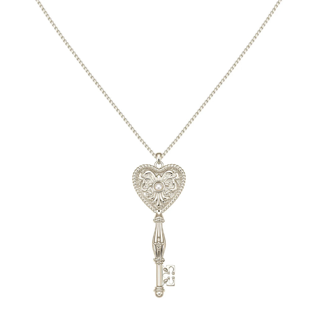Heart Key Pendant Necklace_BDHL8473