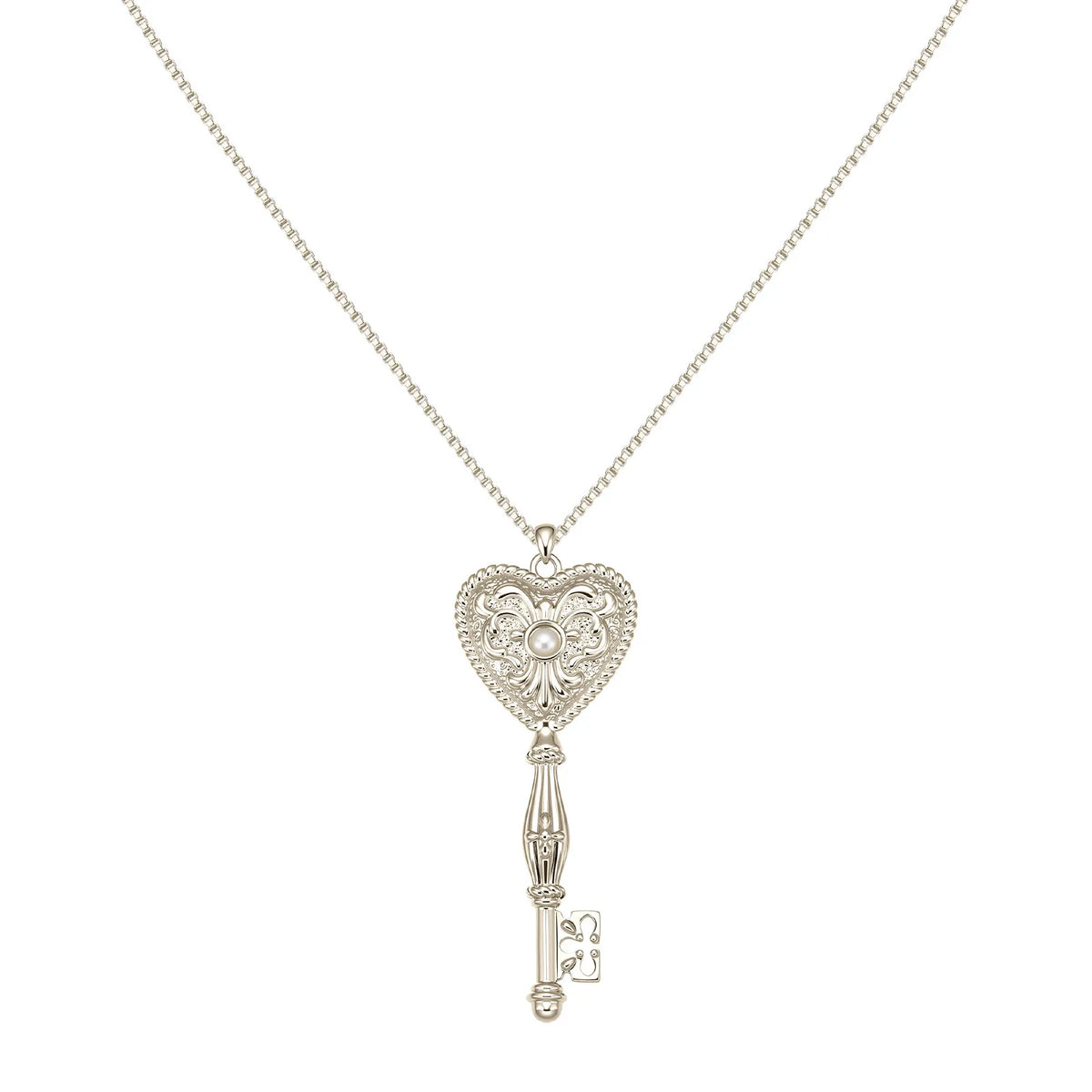 Heart Key Pendant Necklace_BDHL8473