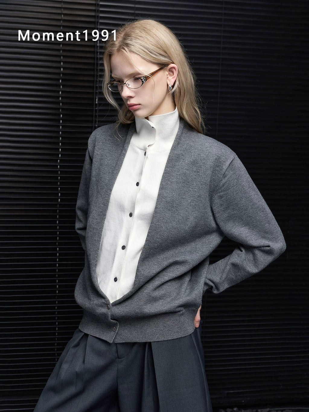 Layered Look Collared Knit Cardigan_BDHL8411