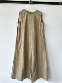 Back Hollow Sleeveless Dress_BDHL6226