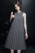 Pleated A-Line Sleeveless Midi Dress_BDHL7324