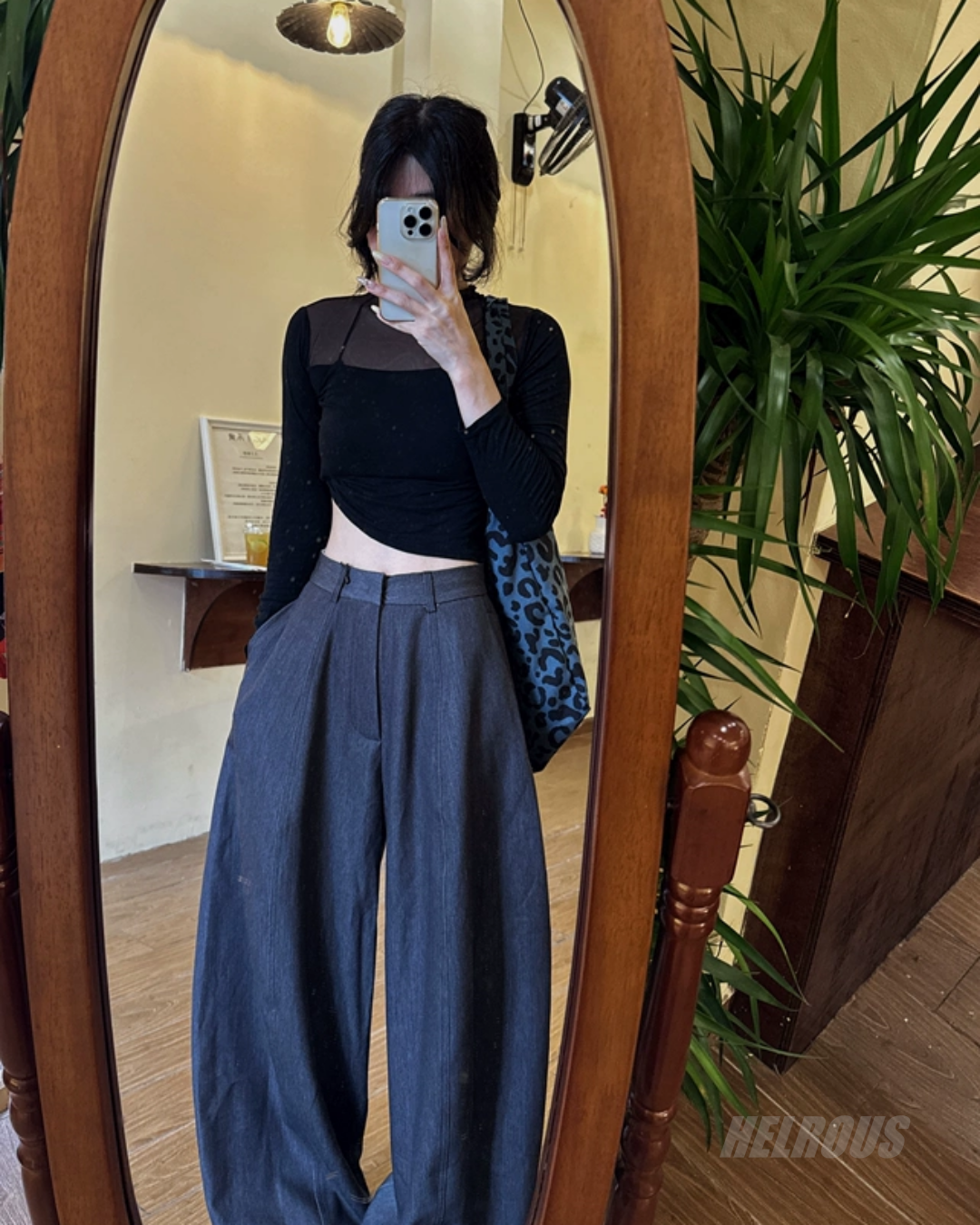 3D Patterned Silhouette Pants_BDHL7820