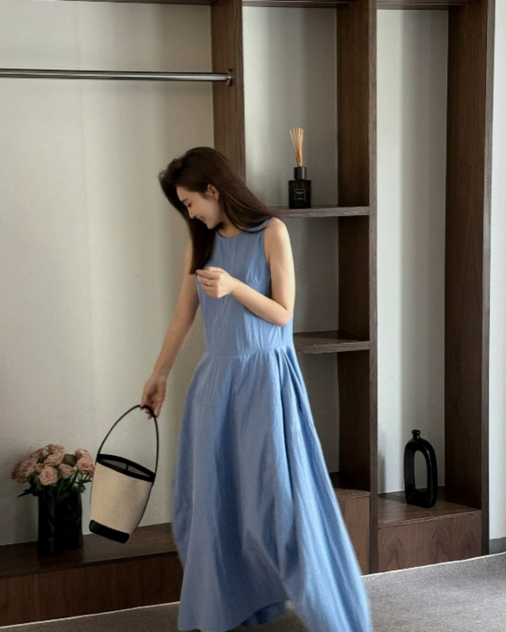 Sleeveless Blue Dress_BDHL7549