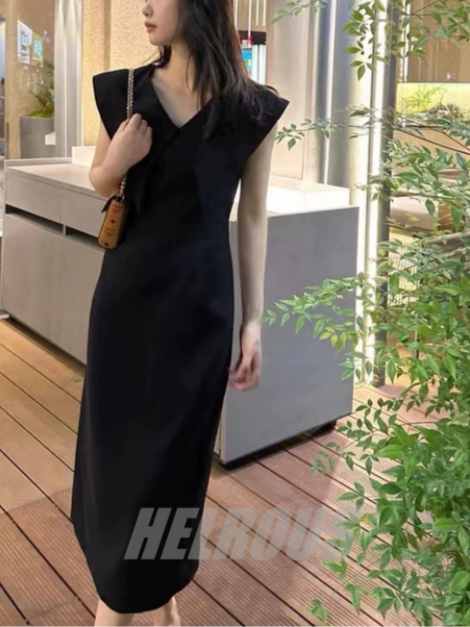 Big Collar Black Sleeveless Dress_BDHL7570