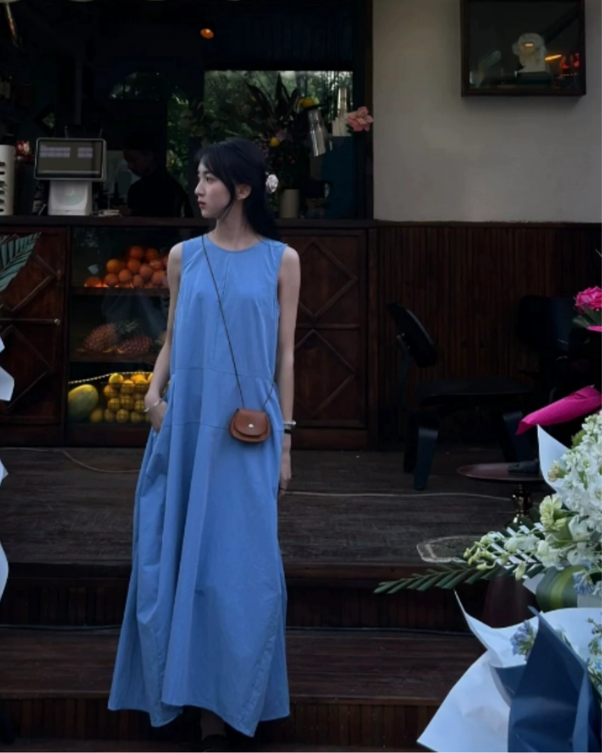 Sleeveless Blue Dress_BDHL7549