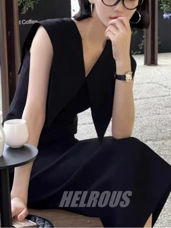 Big Collar Black Sleeveless Dress_BDHL7570
