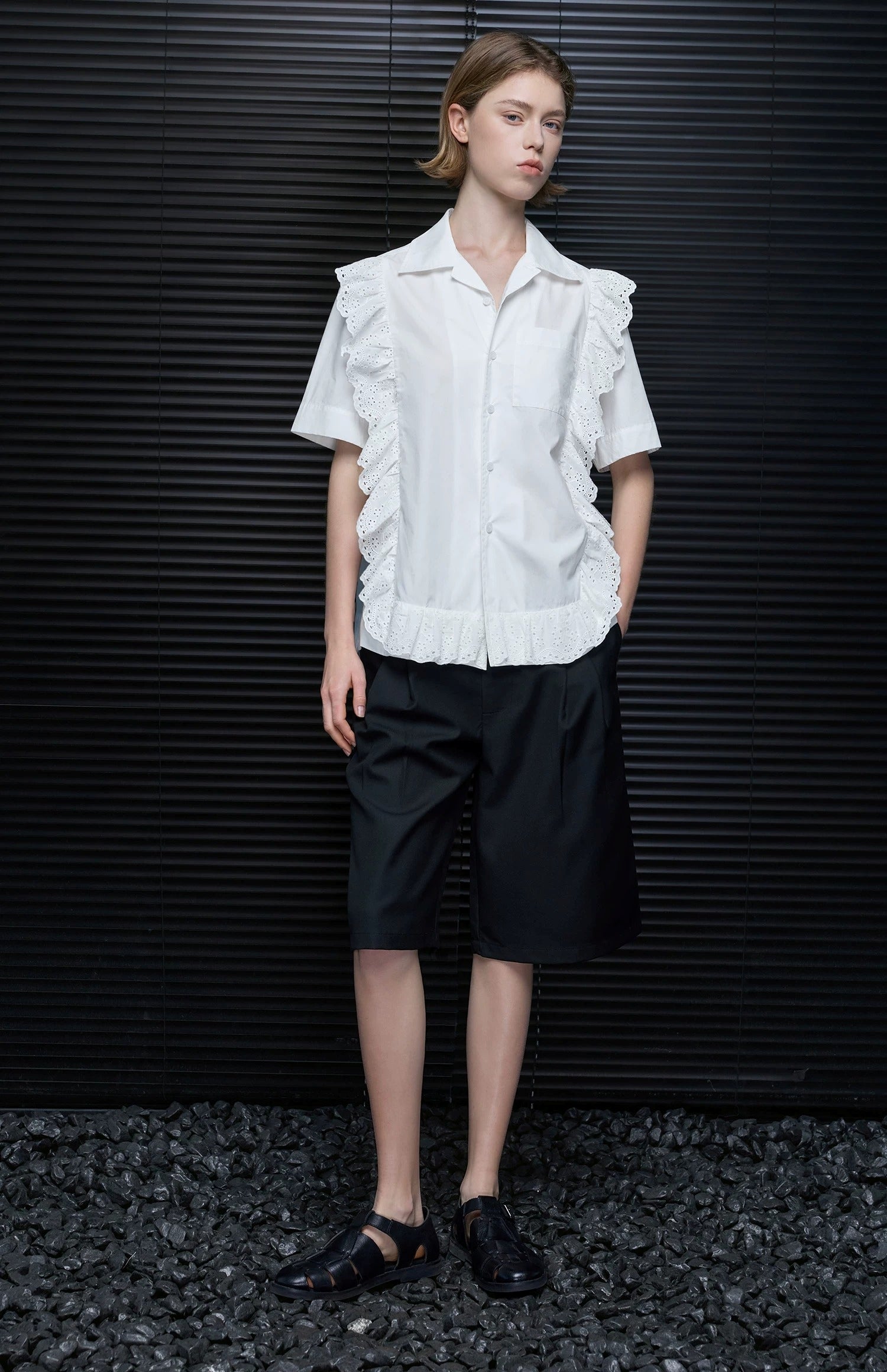 White Lace Trim Collar Shirt_BDHL8273