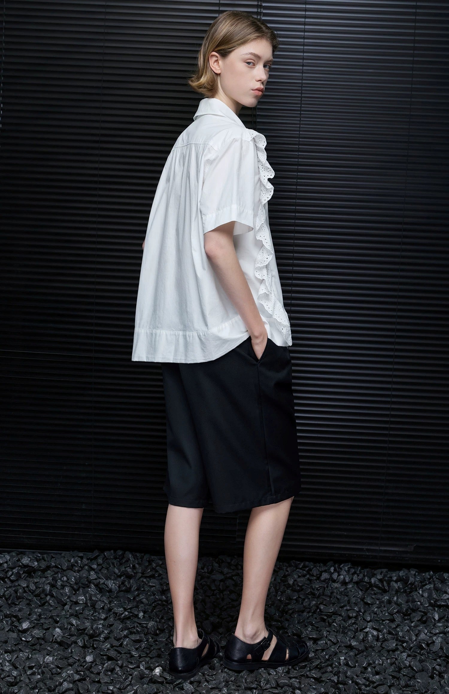 White Lace Trim Collar Shirt_BDHL8273