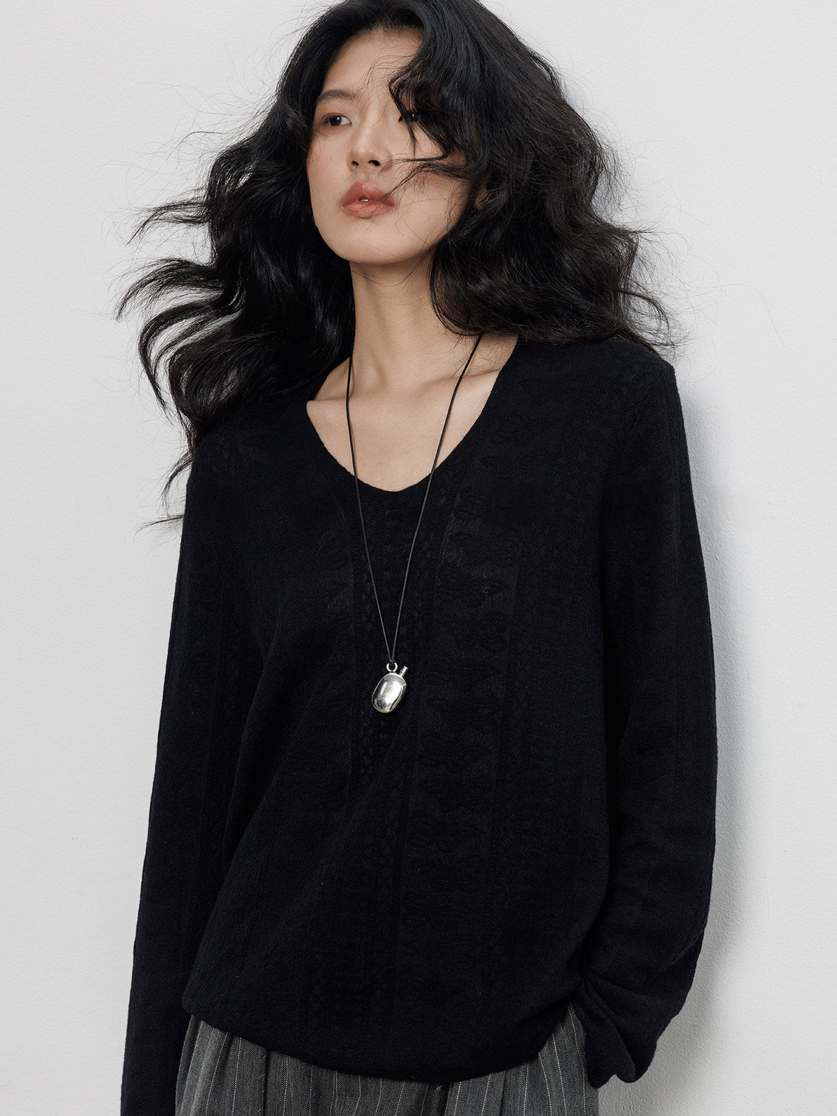 V領蕾絲針織上衣_BDHL8140