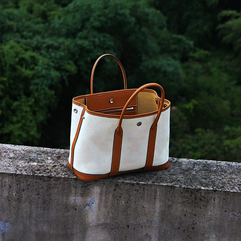 Water-repellent Canvas Contrasting Garden Tote Bag_BDHL8199