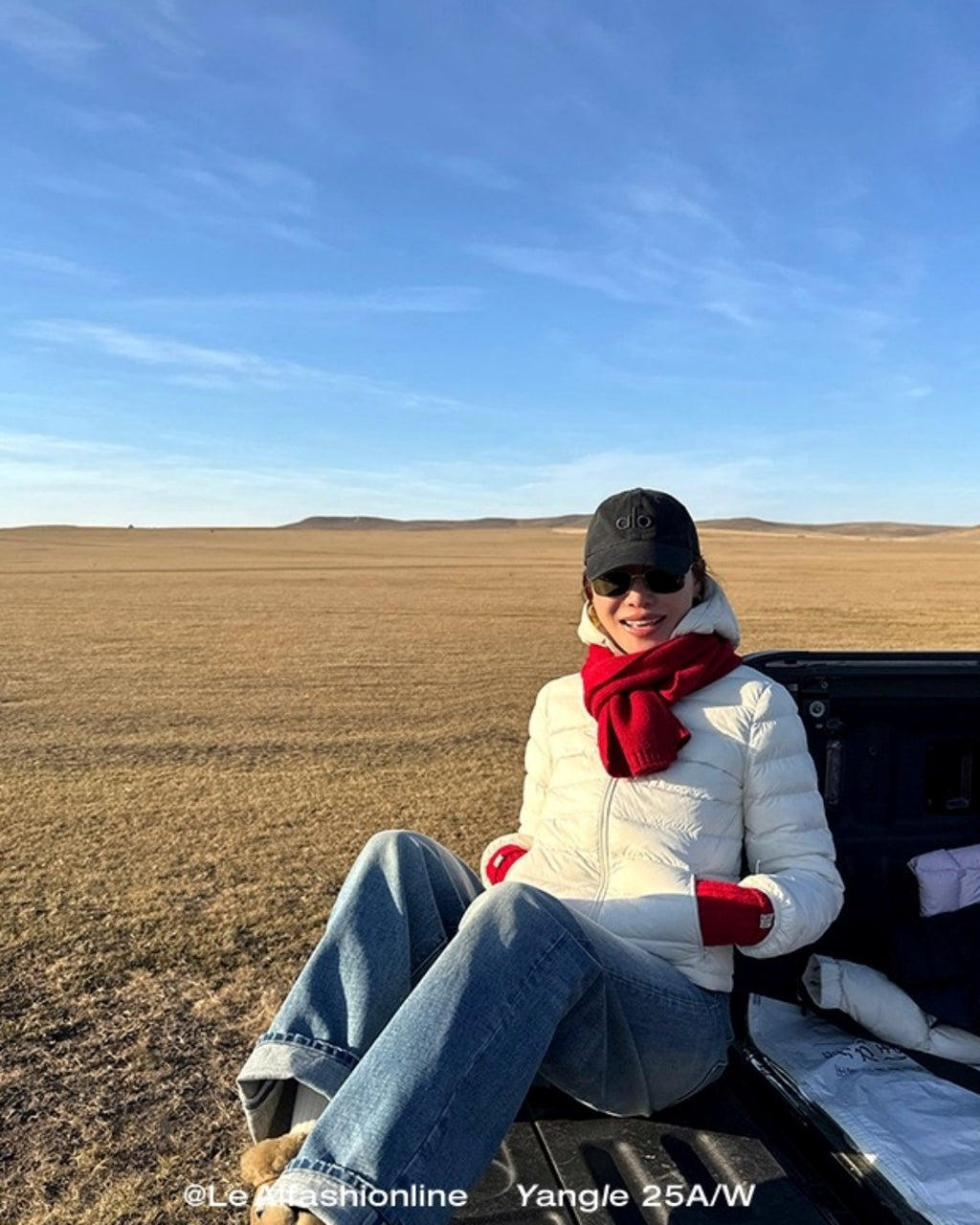 Light Slim Hooded Short Down Jacket_BDHL8028