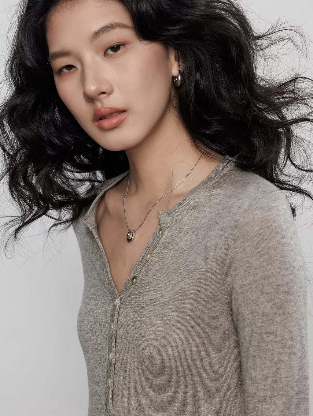 Spring Henley Neck Long Sleeve Knitted Top_BDHL8205