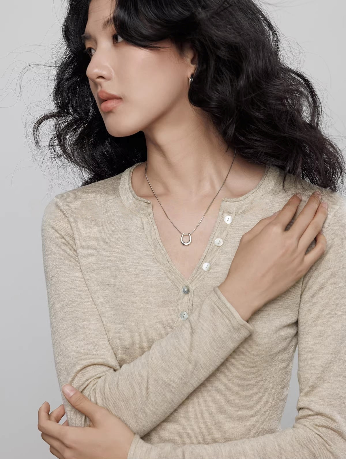 Spring Henley Neck Long Sleeve Knitted Top_BDHL8205