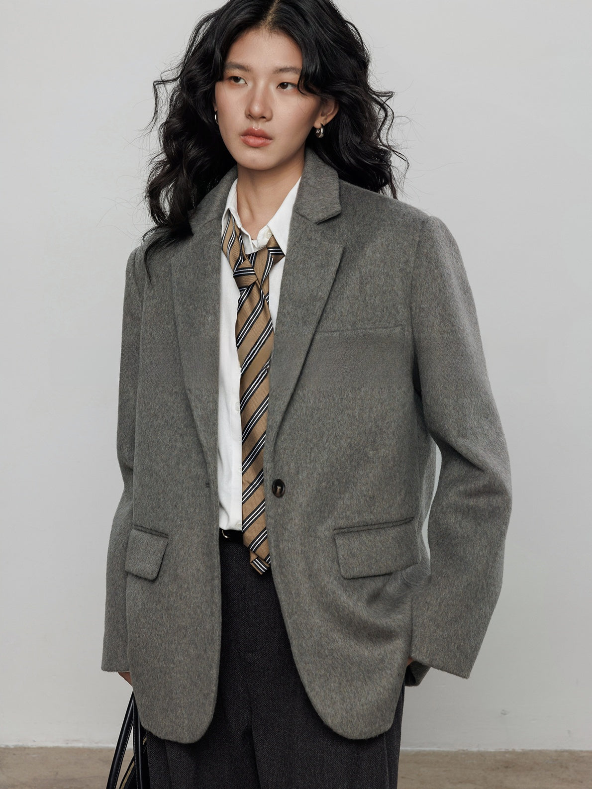 Brushed Retro Suit Jacket_BDHL7963