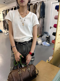 Slim Short V-Neck T-Shirt_BDHL7302