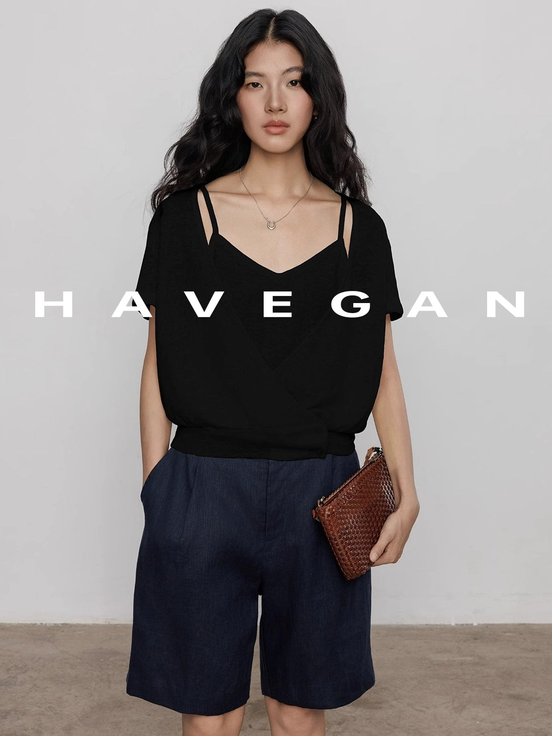 Light Cardigan And Camisole Set_BDHL7363