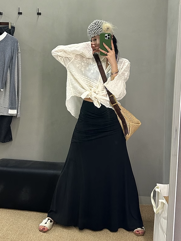 Hip-Covering Long Skirt_BDHL7347