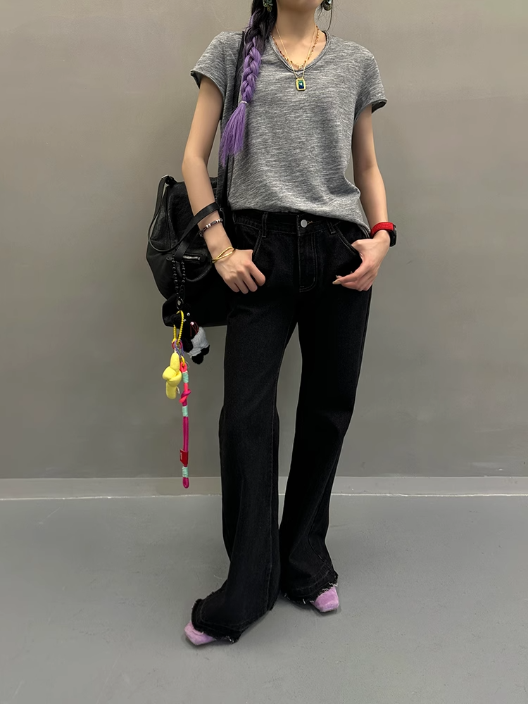 Slim Short V-Neck T-Shirt_BDHL7302