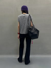 Slim Short V-Neck T-Shirt_BDHL7302