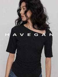 Diagonal Collar Knitted T-Shirt_BDHL7365