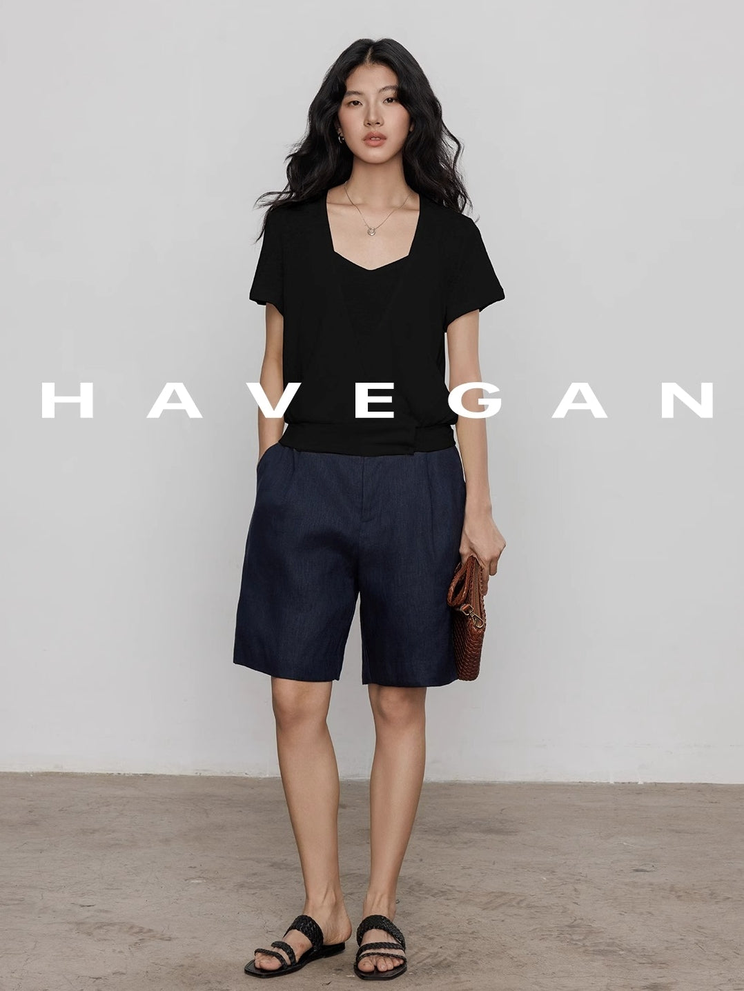 Light Cardigan And Camisole Set_BDHL7363
