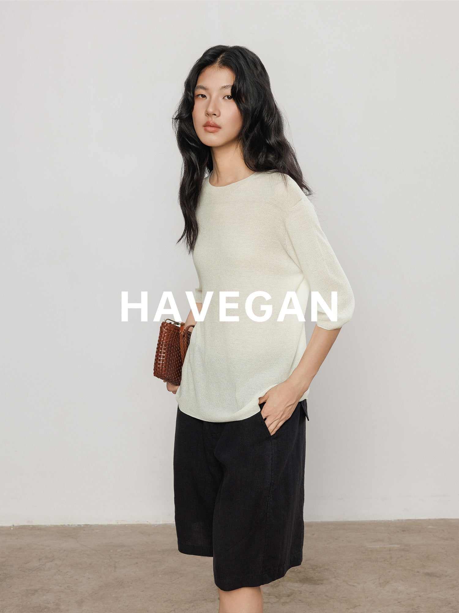 Middle Sleeve T-Shirt_BDHL7478