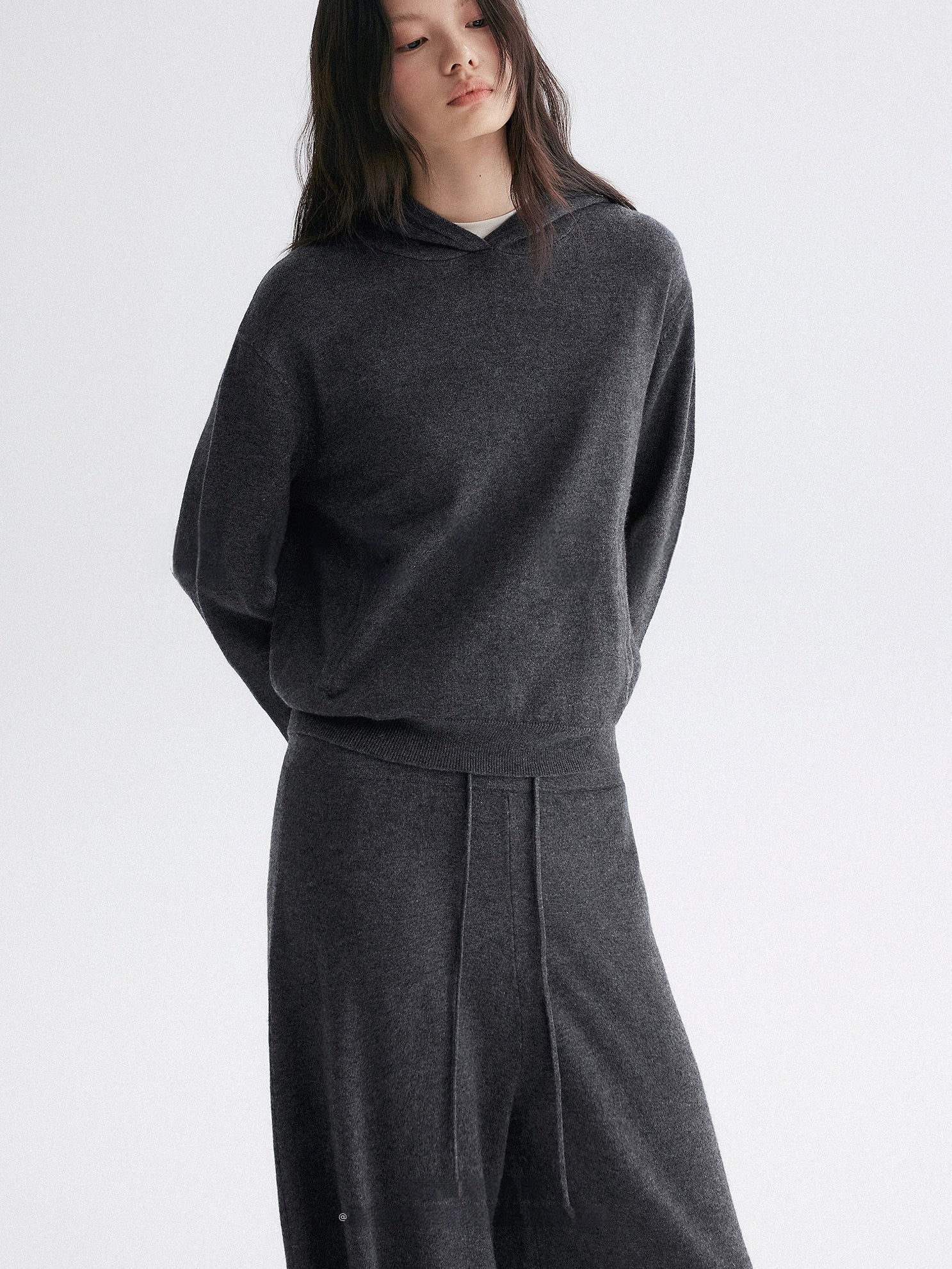 Hooded Sweatshirt Or Sweatpants_BDHL8100