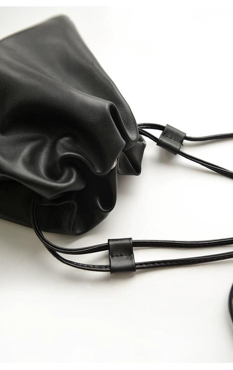 Cloud Pleated Mini Crossbody Bag_BDHL8328