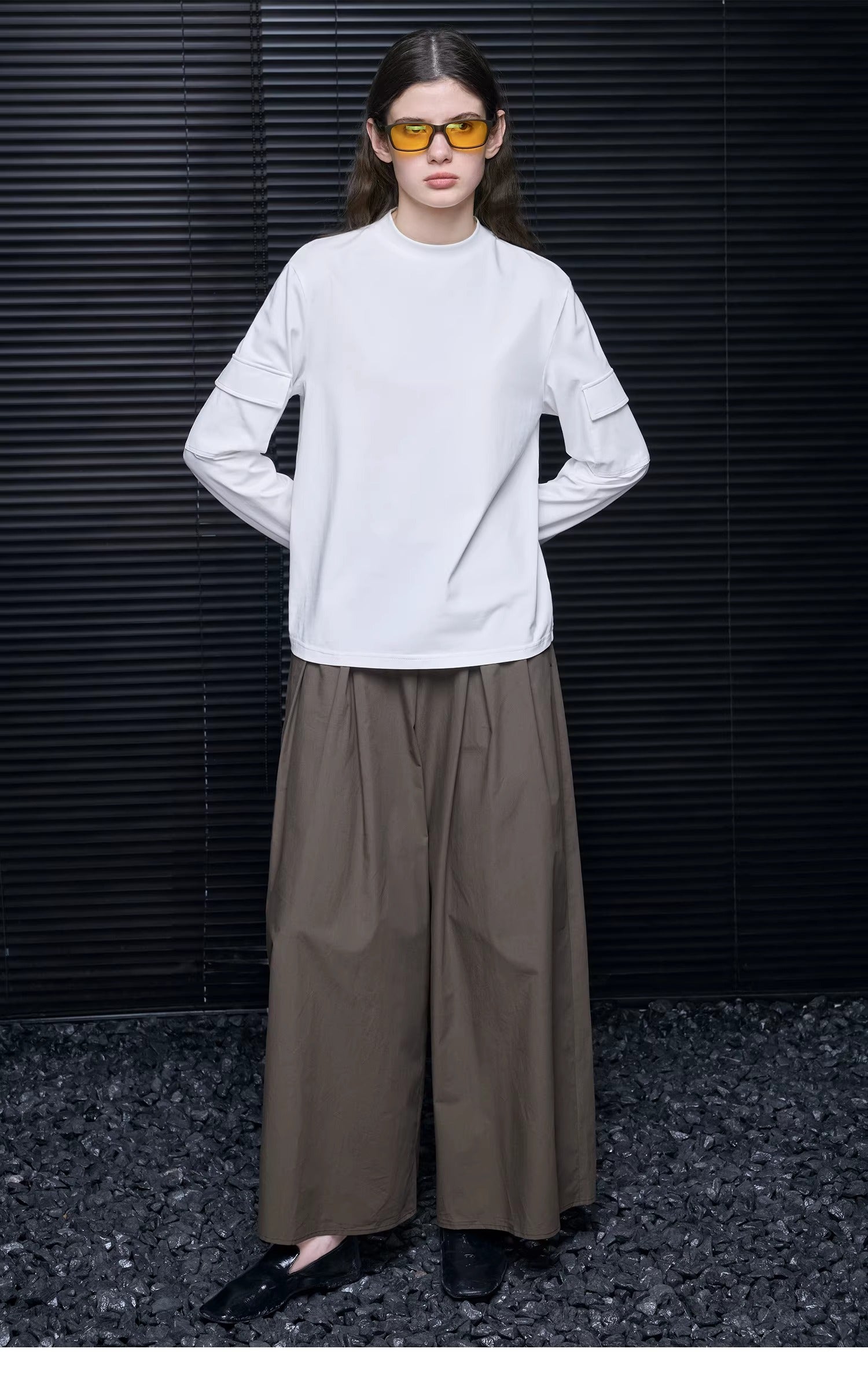 Sleeve Cargo Pocket Long Sleeve Tee_BDHL8184