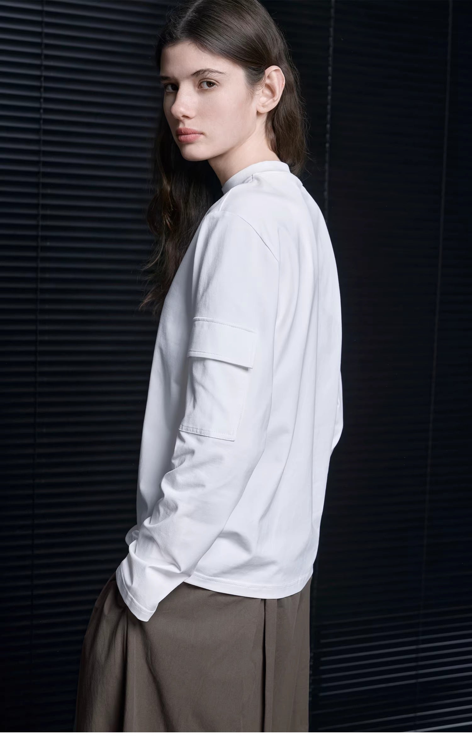 Sleeve Cargo Pocket Long Sleeve Tee_BDHL8184