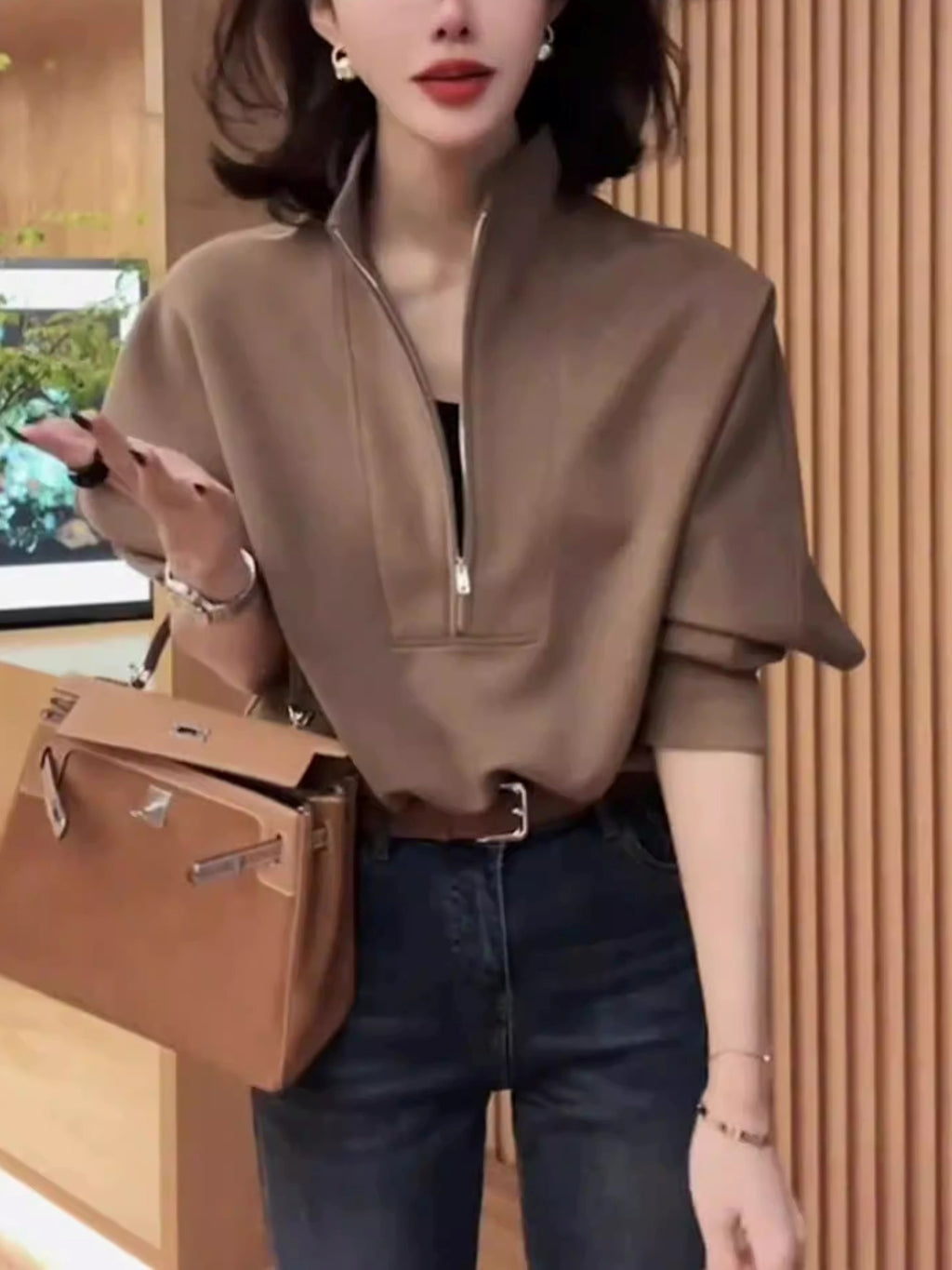 Brown Half-Zip Sweatshirt Tops_BDHL8041