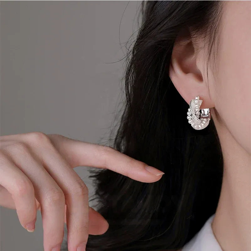 Pearl Twist Hoop Earrings_BDHL8460